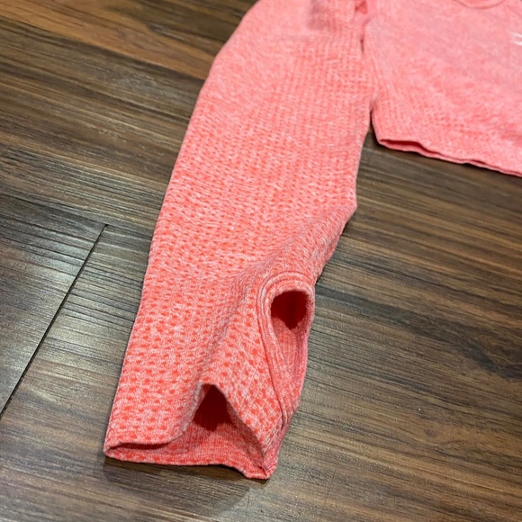 Gymshark Vital Seamless Crop Top in Peach Coral Size Small - Picture 2 of 5